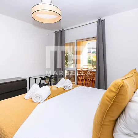 Chic Garden Flat 5min From