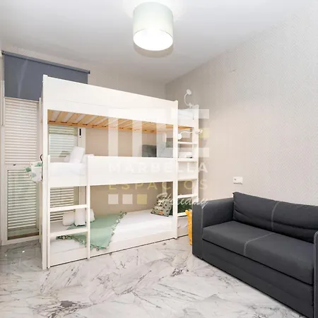 Apartment Chic Garden Flat 5min From