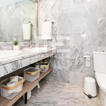 Lejlighed Chic Garden Flat 5min From *