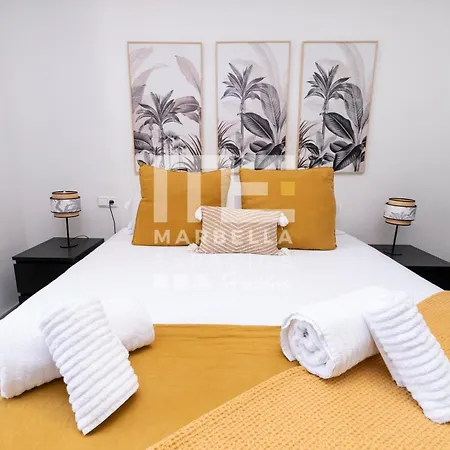 Chic Garden Flat 5min From Apartment Marbella