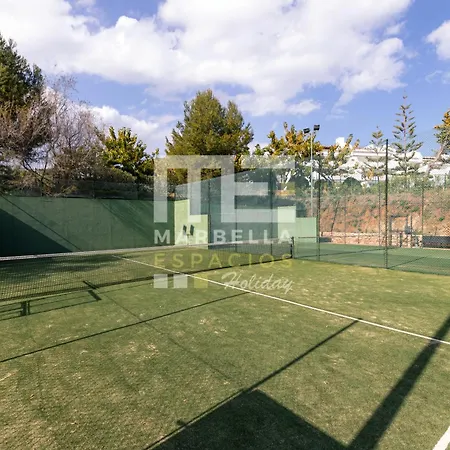 Chic Garden Flat 5min From