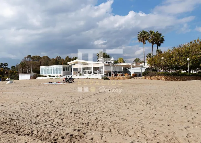 Chic Garden Flat 5min From