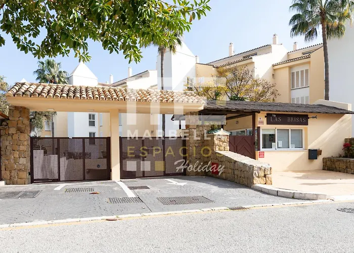 Chic Garden Flat 5min From