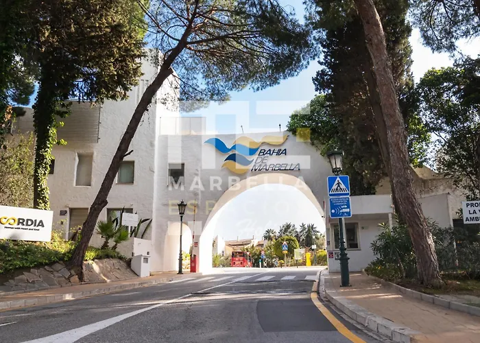 Chic Garden Flat 5min From شقة *