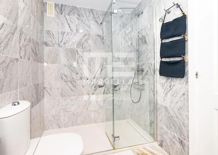 Apartment Chic Garden Flat 5min From