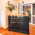 Apartment Chic Garden Flat 5min From