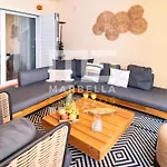 Apartment Chic Garden Flat 5min From *