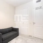 Chic Garden Flat 5min From Apartment Marbella
