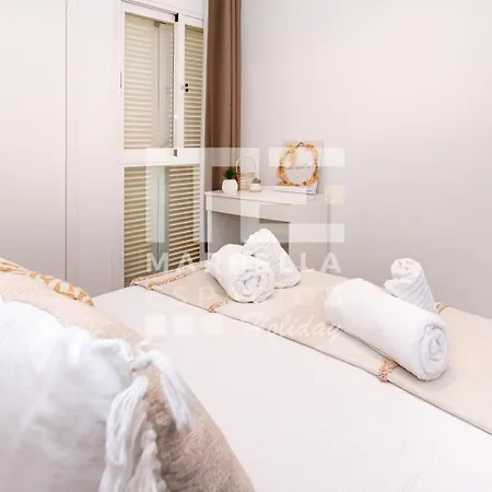 Chic Garden Flat 5min From Marbellac