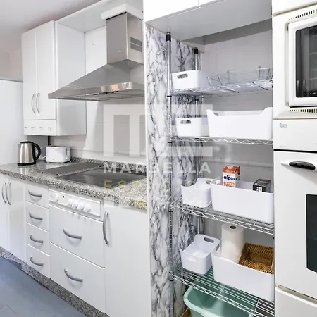 Chic Garden Flat 5min From * Marbellac