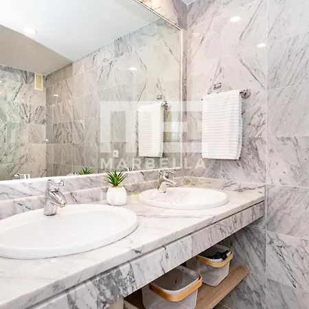 Chic Garden Flat 5min From Marbellac