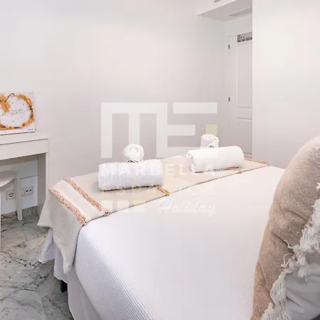 Chic Garden Flat 5min From Appartement