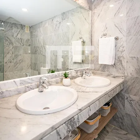Appartement Chic Garden Flat 5min From Marbellac