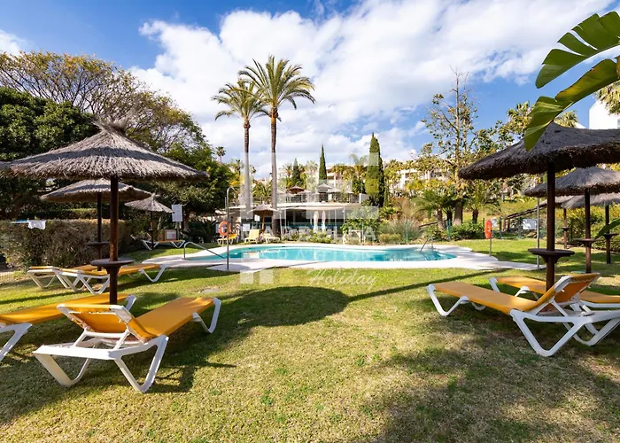 Chic Garden Flat 5min From Lejlighed